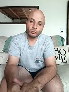 ReyDeCora online show from 01-08-26, 07:53