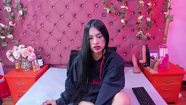 Mariana Prin online show from 11-29-25, 02:44