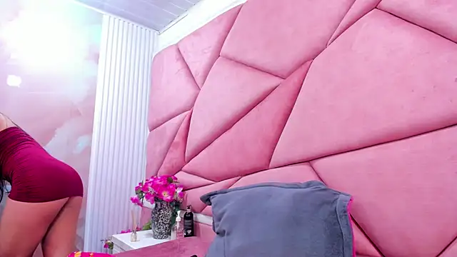 Mariana Prin online show from 04-11-26, 02:08