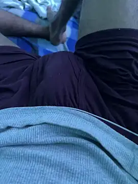 Snapshot of hard_dick_boy123 chatting on 03-06-25, 11:36 hard dick boy123 online show from 03-06-25, 11:36