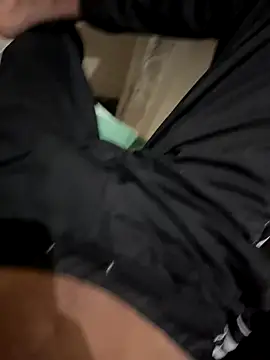 Snapshot of hard_dick_boy123 chatting on 12-06-24, 05:17 hard dick boy123 online show from 12-06-24, 05:17