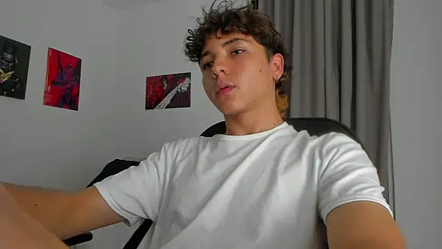 Snapshot of Joe23__ chatting on 09-26-25, 05:25 Joe23 online show from 09-26-25, 05:25