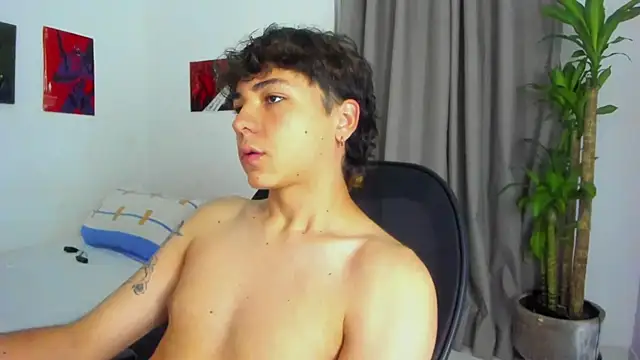 Joe23   online show from 12-05-25, 08:13