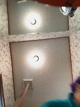 Snapshot of SexyHoneyRedd chatting on 11-24-25, 01:22 SexyHoneyRedd online show from 11-24-25, 01:22