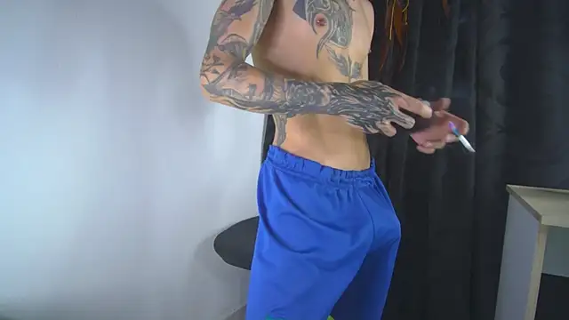 Snapshot of semalas69 chatting on 06-27-26, 02:06 semalas69 online show from 06-27-26, 02:06