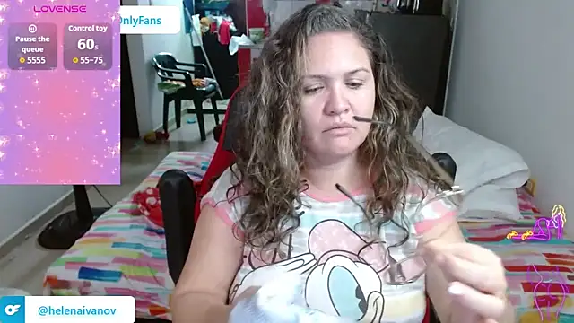 helenca43 online show from 01-11-26, 01:07