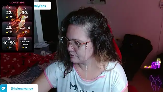 Snapshot of helenca43 chatting on 10-03-25, 12:28 helenca43 online show from 10-03-25, 12:28