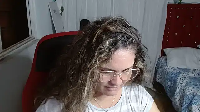 Snapshot of helenca43 chatting on 09-25-25, 11:11 helenca43 online show from 09-25-25, 11:11