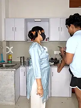riya190 online show from 05-13-26, 05:31