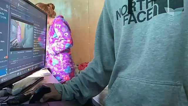 isissun03 online show from 02-04-26, 12:22