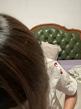 Sweet-Angel999 online show from 06-25-26, 04:12