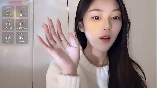 Snapshot of Sweet-Angel999 chatting on 01-19-25, 02:38 Sweet-Angel999 online show from 01-19-25, 02:38