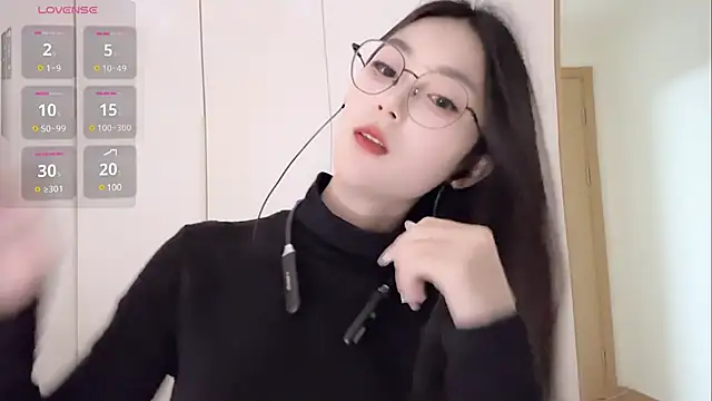 Snapshot of Sweet-Angel999 chatting on 01-30-25, 01:20 Sweet-Angel999 online show from 01-30-25, 01:20