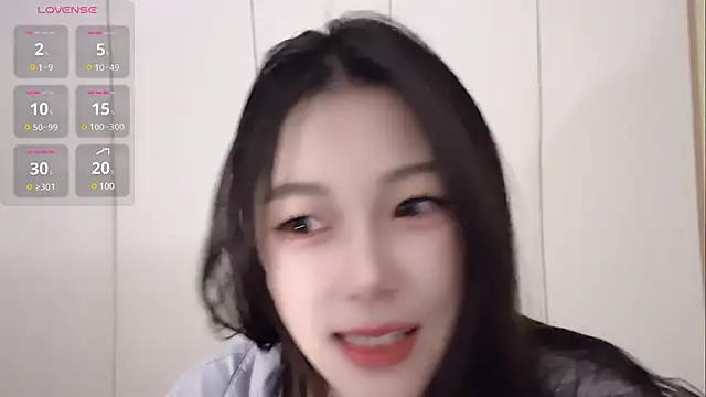 Snapshot of Sweet-Angel999 chatting on 12-30-24, 06:27 Sweet-Angel999 online show from 12-30-24, 06:27