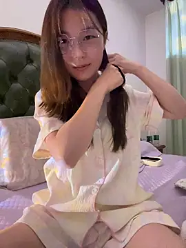 Sweet-Angel999 online show from 06-08-26, 03:23