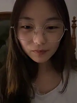 Sweet-Angel999 online show from 04-20-26, 03:46