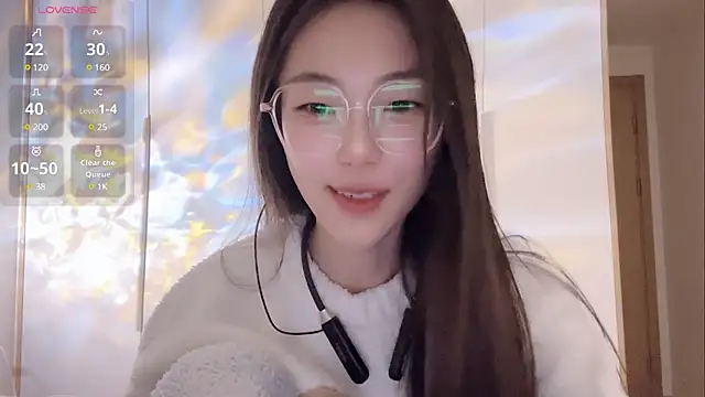 Snapshot of Sweet-Angel999 chatting on 02-27-25, 02:21 Sweet-Angel999 online show from 02-27-25, 02:21