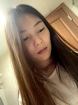 Sweet-Angel999 online show from 12-22-25, 03:23