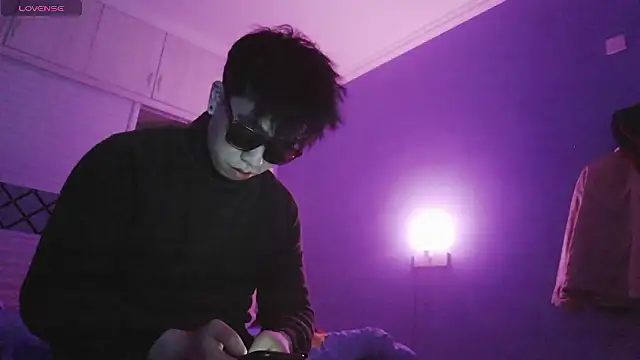 shuai321 online show from 01-17-26, 04:21