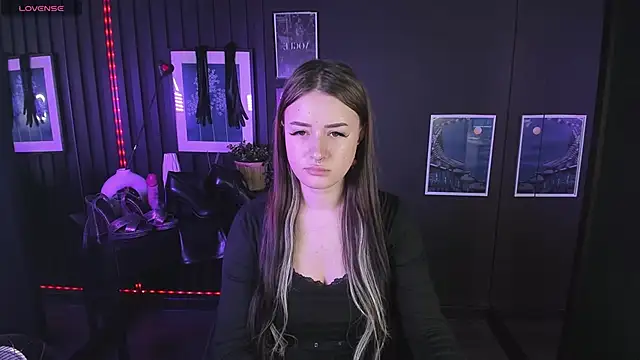 Snapshot of Lily_Moonlight chatting on 01-30-25, 08:01 Lily Moonlight online show from 01-30-25, 08:01