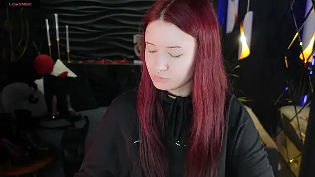 Snapshot of Lily_Moonlight chatting on 02-25-26, 07:08 Lily Moonlight online show from 02-25-26, 07:08