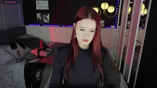 Snapshot of Lily_Moonlight chatting on 10-01-25, 07:24 Lily Moonlight online show from 10-01-25, 07:24