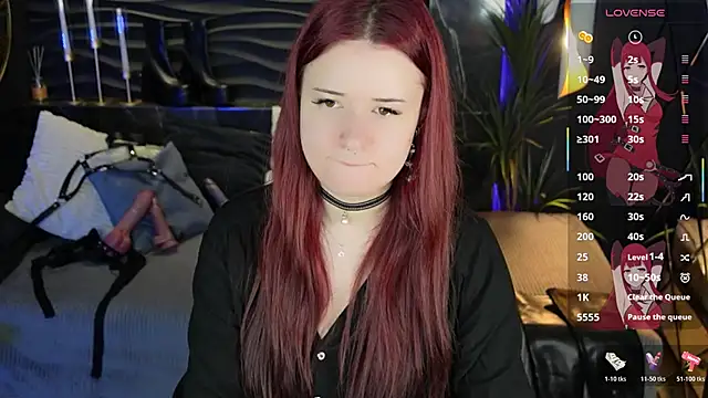 Lily Moonlight online show from 05-21-26, 07:17