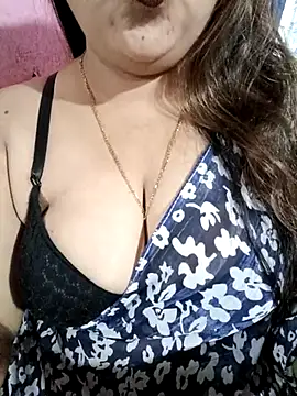 Beautyy38 online show from 02-25-26, 03:51