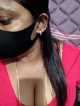 Snapshot of Renuma chatting on 02-12-26, 04:12 Renuma online show from 02-12-26, 04:12