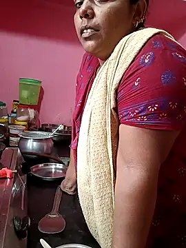 Renuma online show from 10-08-25, 03:19