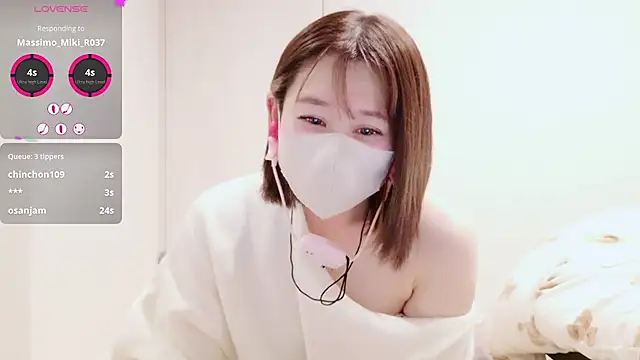 Mamu Mamu  online show from 11-13-25, 11:25