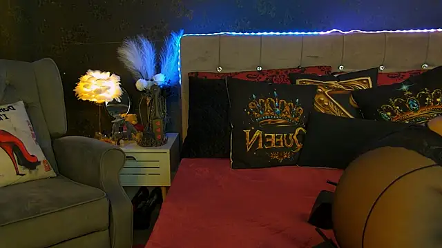 ZoeMesmerize online show from 07-06-26, 06:53