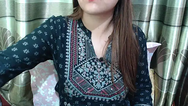 queen angelina online show from 02-22-26, 12:46