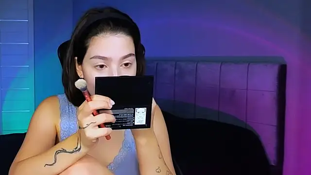 Snapshot of Stacy_Gonzales_ chatting on 09-21-25, 06:40 Stacy Gonzales  online show from 09-21-25, 06:40