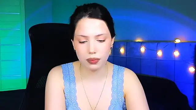 Snapshot of Stacy_Gonzales_ chatting on 03-01-25, 08:34 Stacy Gonzales  online show from 03-01-25, 08:34