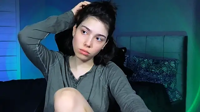 Stacy Gonzales  online show from 04-19-26, 09:54