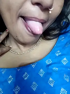 Wifesuman40 online show from 12-15-24, 03:24