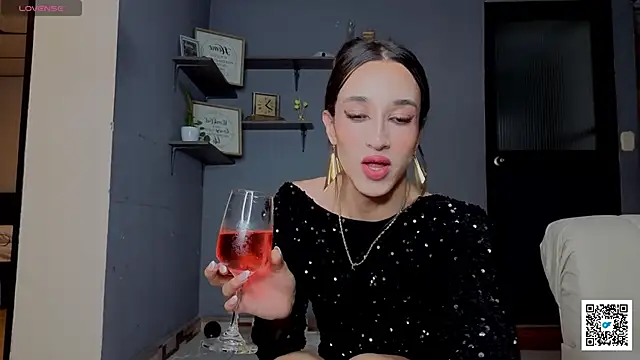 Goddivaa online show from 11-29-25, 04:56