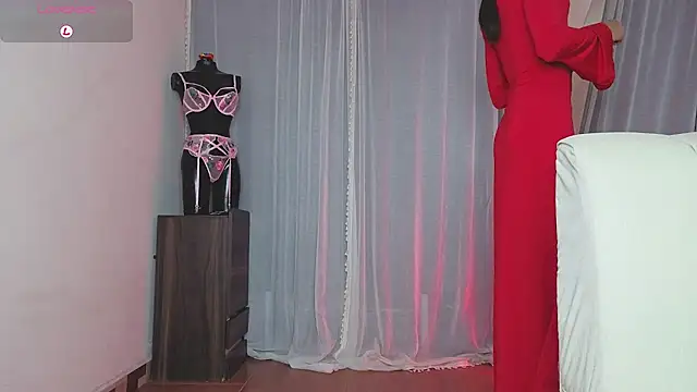 Goddivaa online show from 10-31-25, 08:33