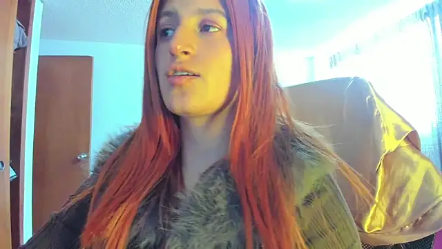 GiaRoussel online show from 05-12-26, 02:45