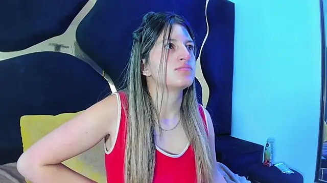 GiaRoussel online show from 11-14-25, 03:48