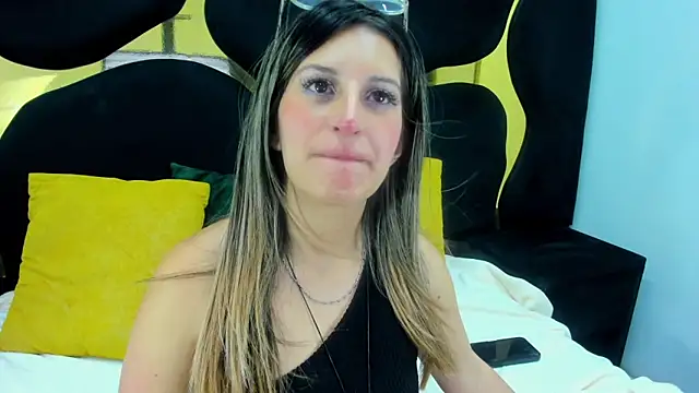 GiaRoussel online show from 12-01-25, 09:26