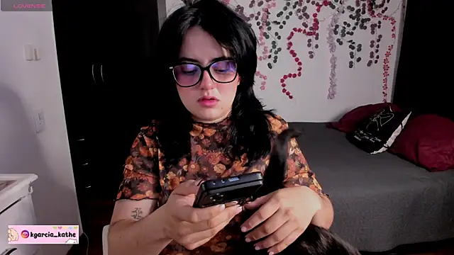 Lin-cute online show from 04-26-26, 06:54