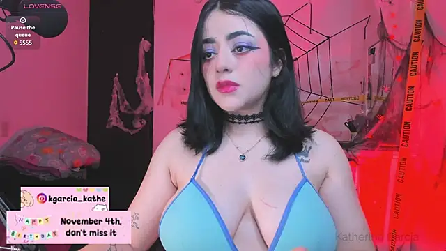 Lin-cute online show from 10-26-25, 08:48