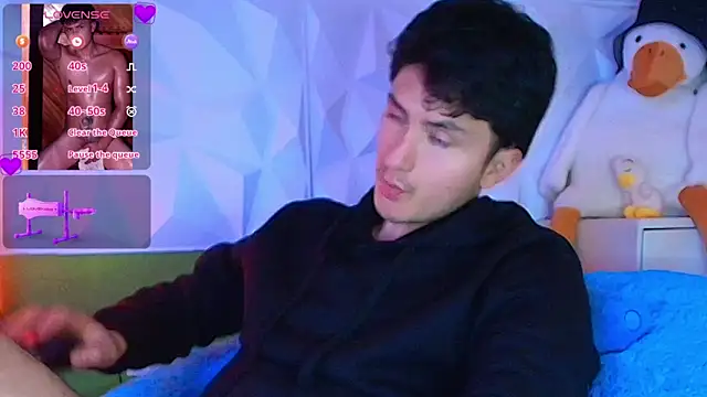 Snapshot of santyago_taylor chatting on 10-08-25, 06:41 santyago taylor online show from 10-08-25, 06:41