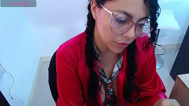 Snapshot of Mailywindsor chatting on 01-23-25, 02:50 Mailywindsor online show from 01-23-25, 02:50