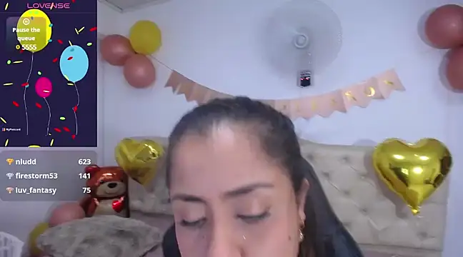 Snapshot of cristal_horny19 chatting on 03-09-25, 09:24 cristal horny19 online show from 03-09-25, 09:24