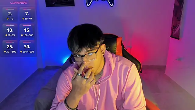 LuciferM Star online show from 11-06-25, 02:37