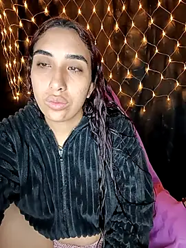 ifeelverywet andhot online show from 11-15-25, 06:06