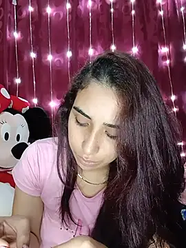 ifeelverywet andhot online show from 06-17-26, 03:11